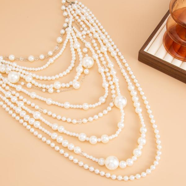 Multilayer Pearl Necklace