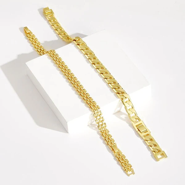 Minimal Chunky Bracelet