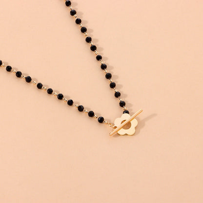 Black Bead Clover Toggle Choker