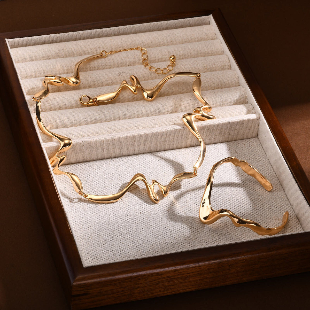 2pc Abstract Wave Necklace & Bracelet Set