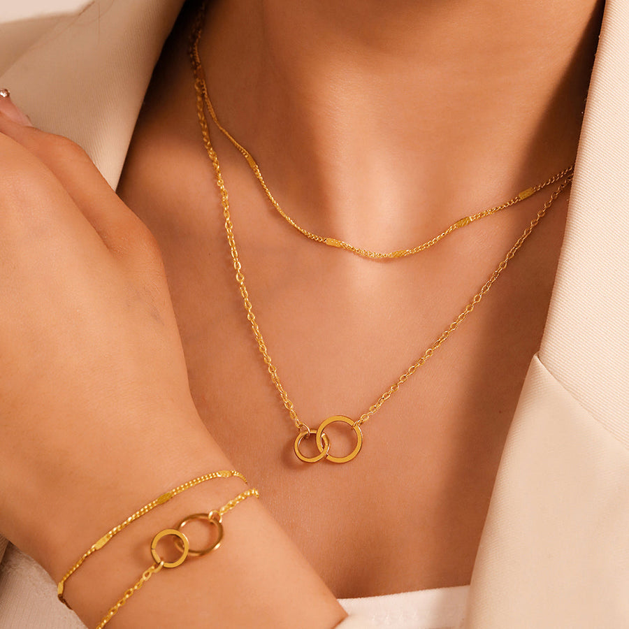 Interlocking Circle Necklace & Bracelet Set
