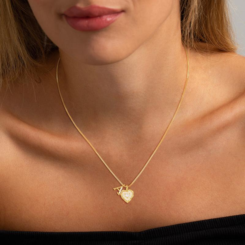 Scalloped Shell Heart Necklace