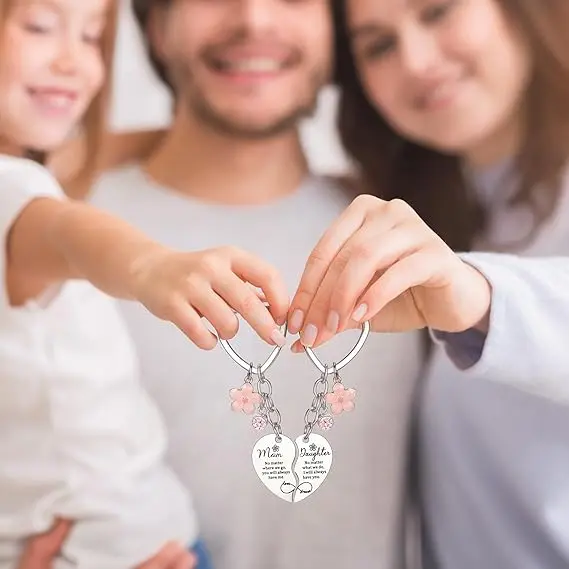 2pc Mother Daugher Heart Keychain