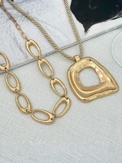 2pc Layered Chunky Necklace Set