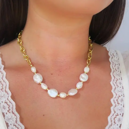 Assorted Pearl Necklace