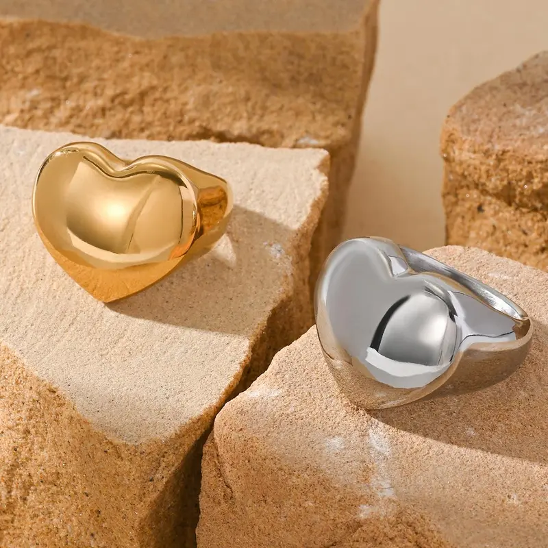 Smooth Heart Shaped Ring