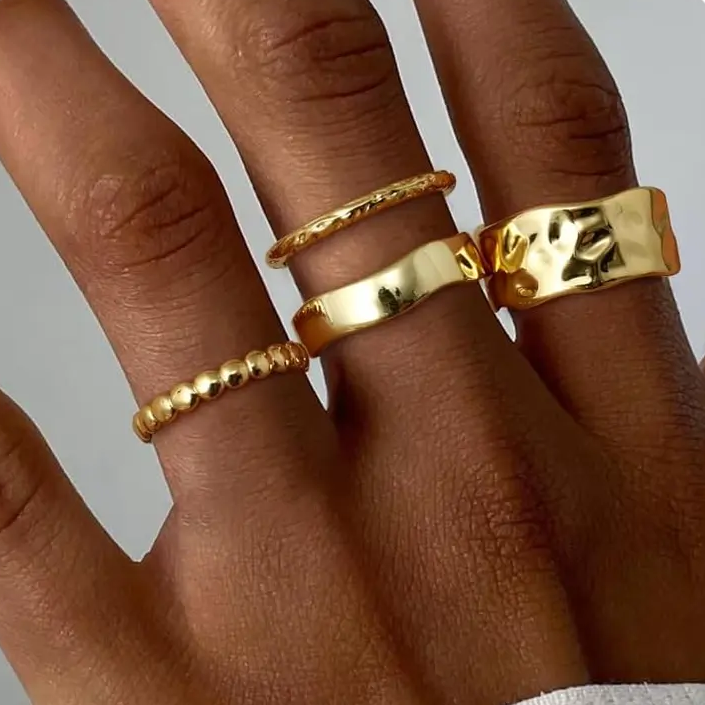 4pc Stackable Ring Set