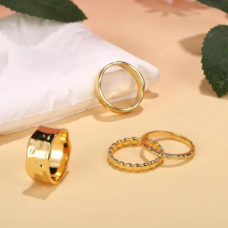 4pc Stackable Ring Set