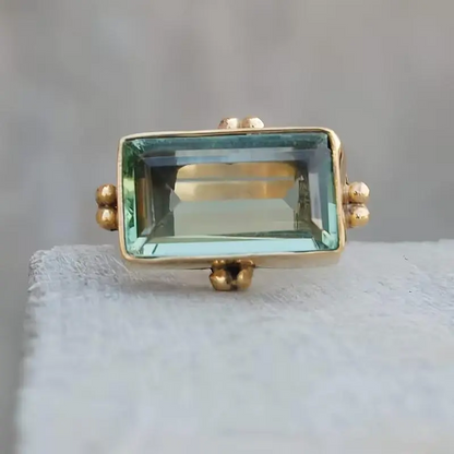 Emerald Rectangle Ring